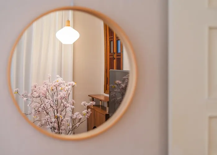 Timeless Hanok In Jamsil Serenity Apartment