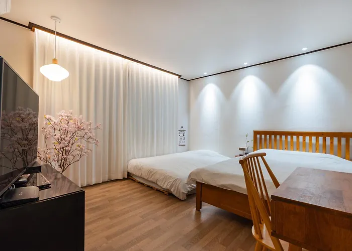 Apartment Timeless Hanok In Jamsil Serenity