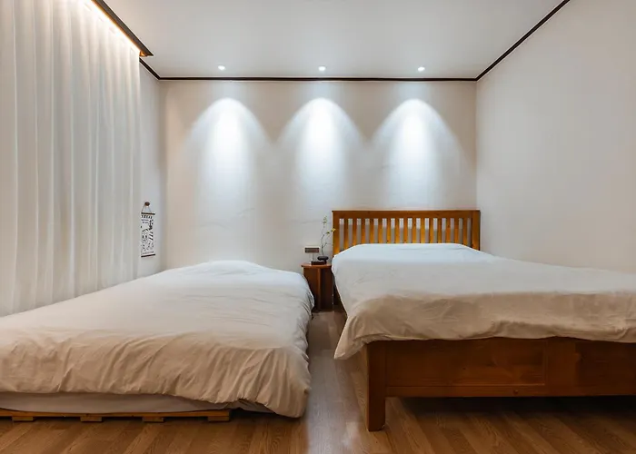 Apartment Timeless Hanok In Jamsil Serenity Seoul