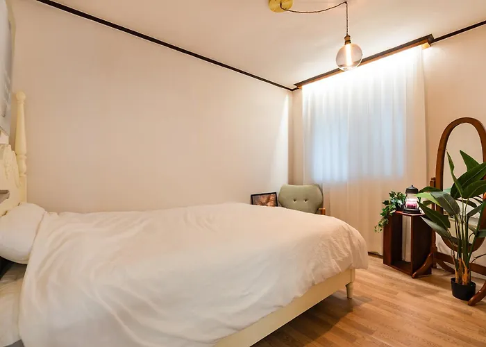 Timeless Hanok In Jamsil Serenity *